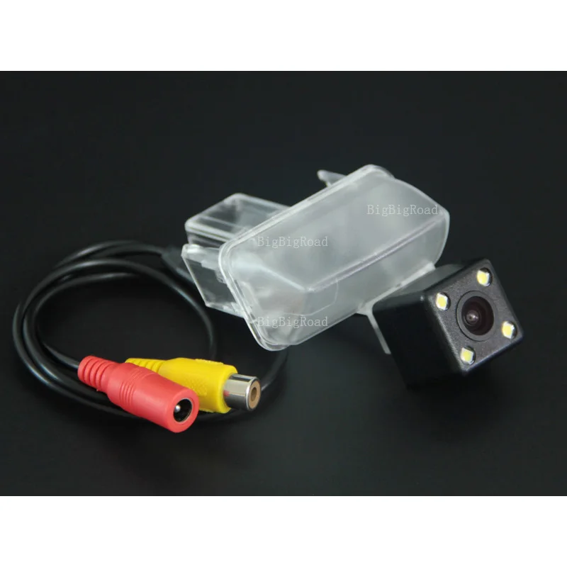 

For toyota highlander corolla Wireless Camera Car Rear View Backup Reversing CCD Camera Installed at License Plate Light