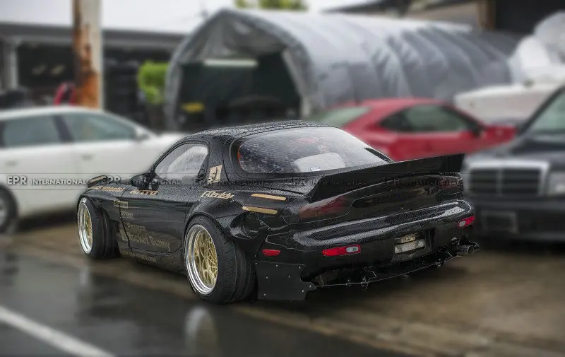 RX-7 FD Rocket Bunny Style Rear Spoiler(9)_1
