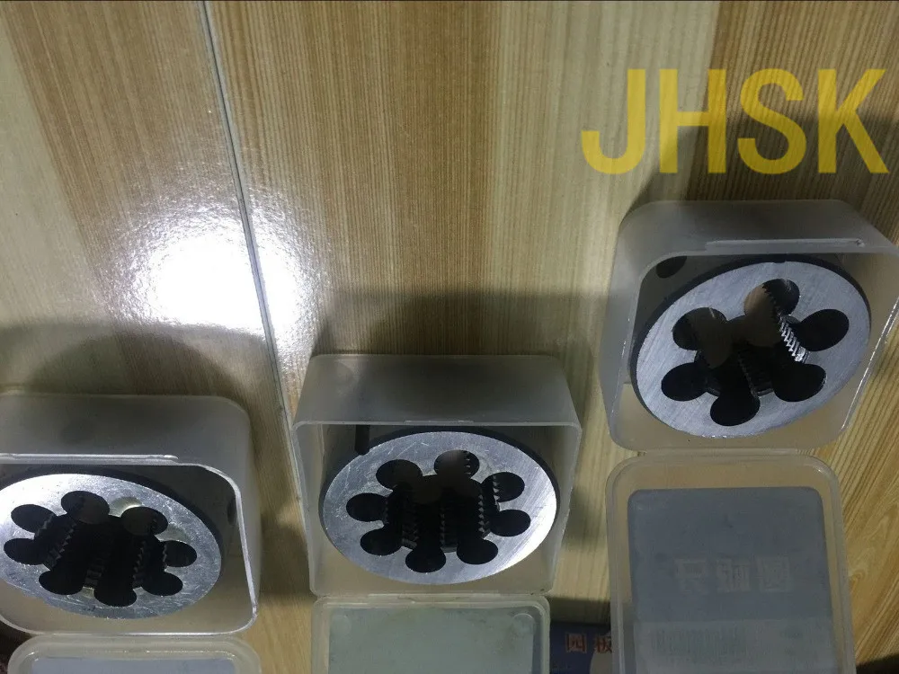 

FREE SHIPPING 1pcs HSS Right Hand Die 1 7/8"-10 Dies Threading 1 7/8-10 ( S )