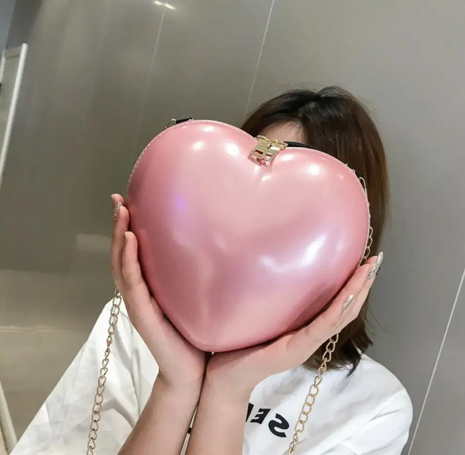

Sweet Girl Heart Shaped bag 2019 Fashion New High Quality PU Leather Women's Designer Handbag Chain Shoulder Messenger bag