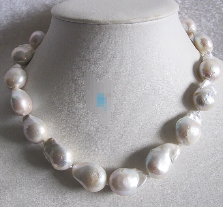 

18" 13-25mm White Nuclear Freshwater Pearl Necklace