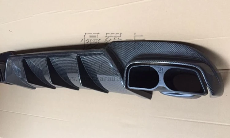 W212 E63 14-16y brabus style carbon fiber rear diffuser with exhaust tips 3