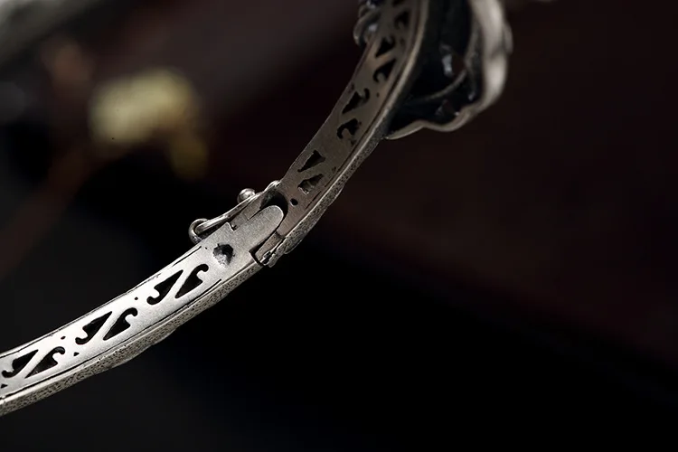 8693539866_1181238896