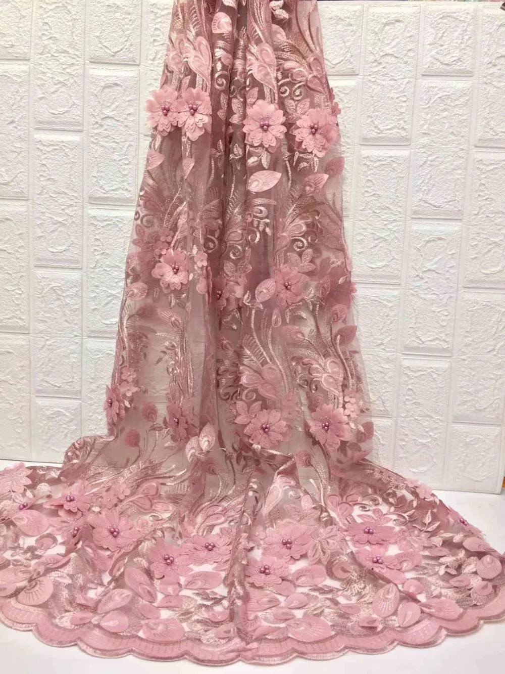 

Free Shipping New arrival African with pearls 3D Flower Lace Fabric For Party or Wedding Dresses 2019 NX464g 5Yds/Pcs 20colors