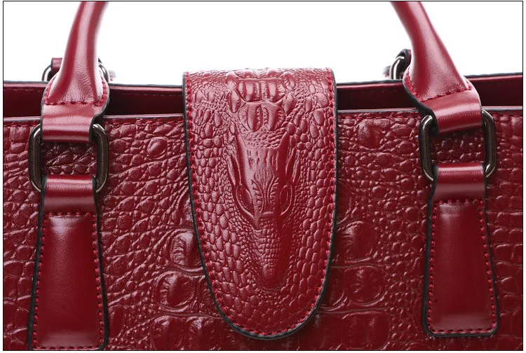 Crocodile Pattern Genuine Leather Bag Women Shoulder Bags Luxury Handbags Women Bags Designer Famous Brands High Quality Crocodile Pattern Genuine Leather Bag Women Shoulder Bags Luxury Handbags Women Bags Designer Famous Brands High Quality
