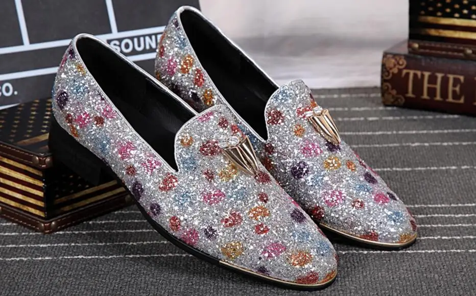 

Роскошные мужские лоферы, мужские мокасины с камнями, блестящие туфли, мужские курительные тапочки, Повседневная Классическая обувь на плоской подошве