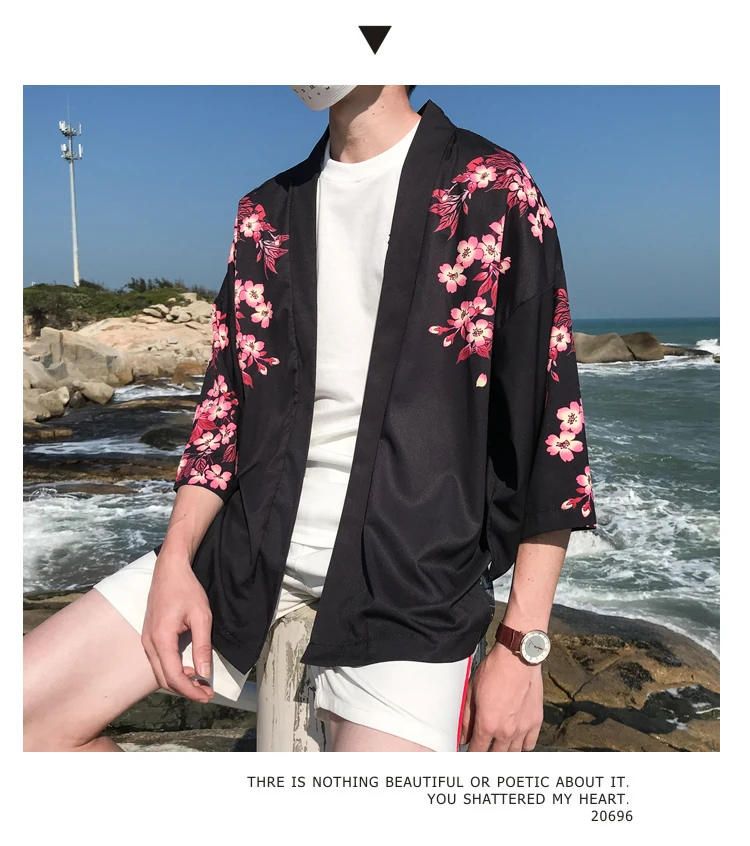 2019 японский Стиль Мужская мода цветок печати Солнцезащитная одежда футболка с коротким рукавом свободный белый/черный Цвет стихари M-3XL