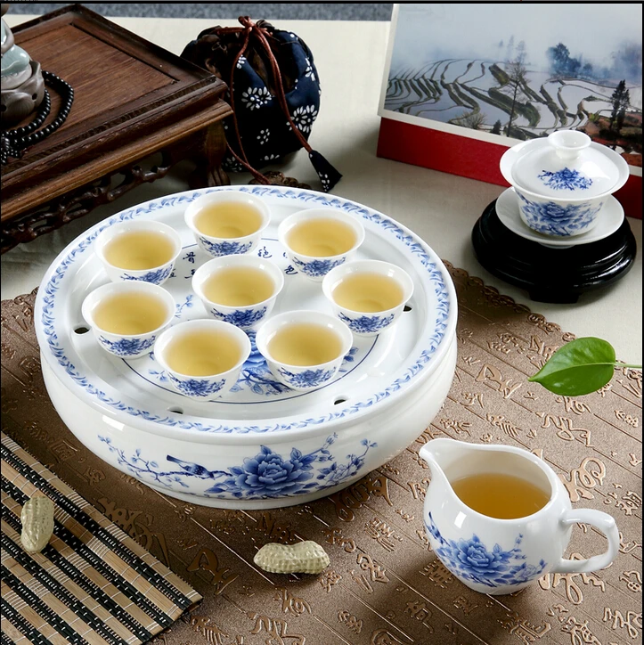 

11 Pcs / Set tea set Chinese Dragon Kung Fu Tea Sets, Home Kung Fu Tea Cup teapot Blue and white porcelain Tea tray set