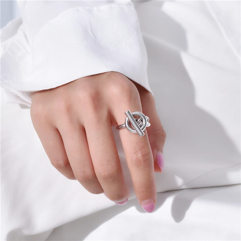 Европейский и американский миноритарный дизайн, латунное кольцо с пряжкой, женское модное крутое кольцо с темпераментом во французском стиле