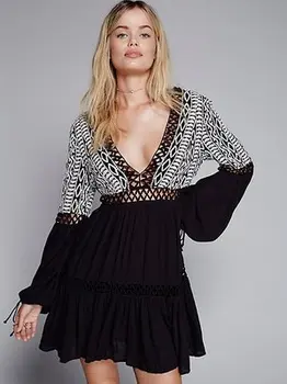 

2018 women's hoho style V neck hollow out sexy V-NECK dress bohemian holiday embroidery short dresses pleated fashion fall dress
