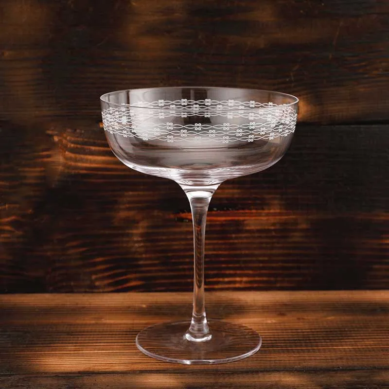 Free Shipping 4PCS 3700ML Coupe Cocktail Glass Martini Glass Crystal Set of 4in Transparent
