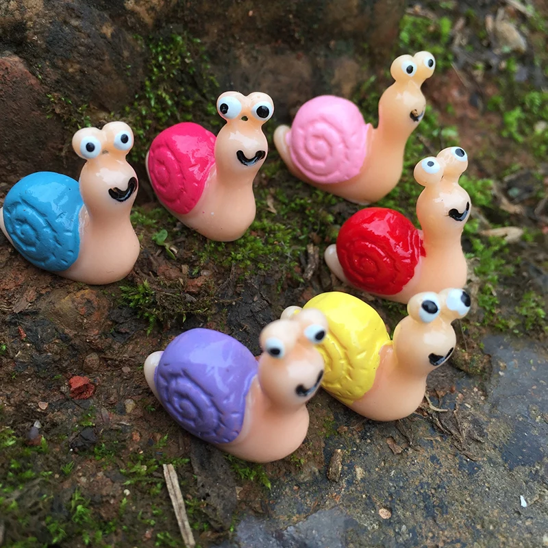 

Mini Cute Big Eye Snail Fairy Garden Miniatures Garden Ornament Decoration Micro Landscape Bonsai Figurine Resin Crafts Garden