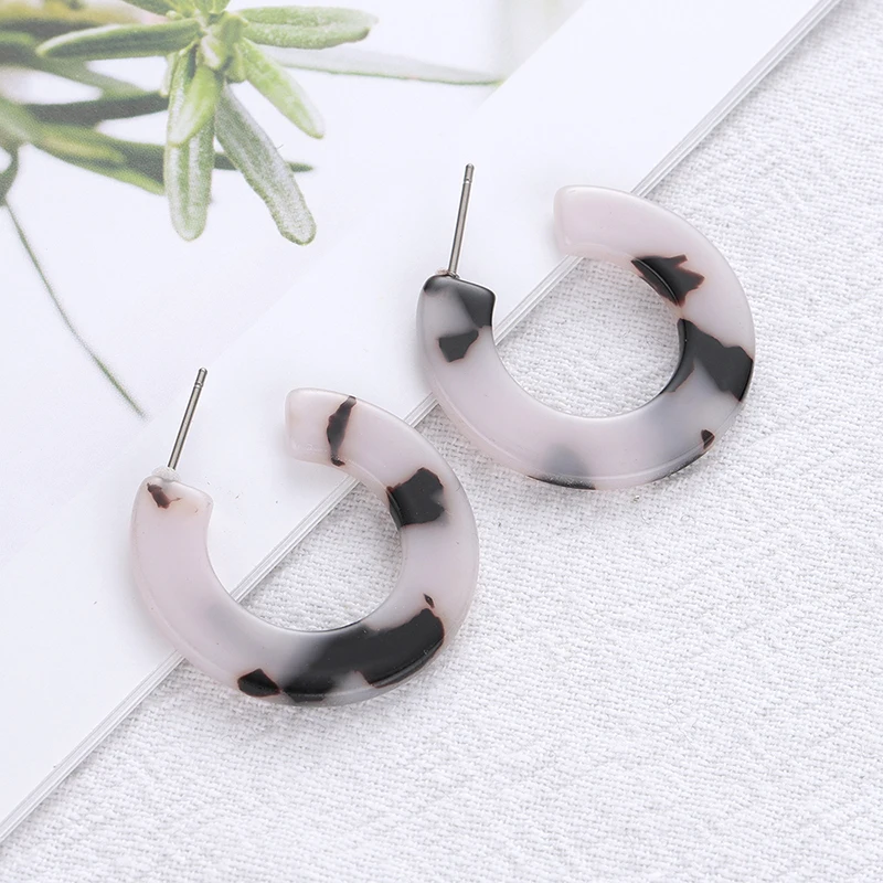 

Tortoiseshell Acid Acrylic Resin Earrings for Women Brincos Stud Earring for Women Elegant Jewelry Pendientes Mujer Moda New
