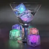 ZLJQ 2 uds luminosa cubos de hielo Flash Led de hielo taza Sensor de luz para Bar para fiestas de boda Club Champagne Torre decoración de vacaciones ► Foto 3/6