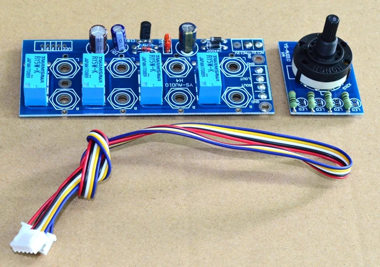 4 way audio input selection board is suitable for selecting various power amplifier boards