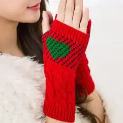Женские стильные зимние мягкие теплые вязаные перчатки с рисунком сердца