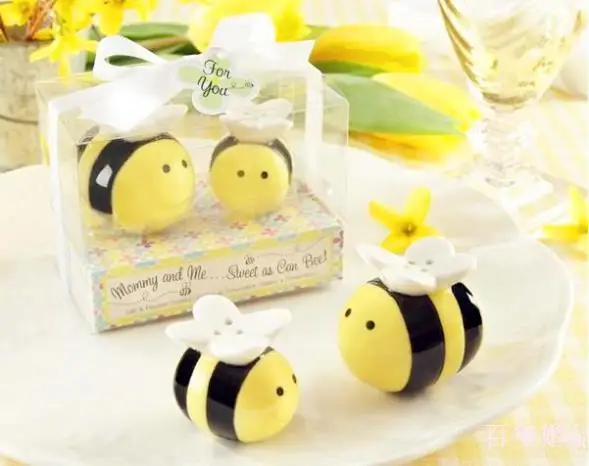 

New Arrival Factory Directly Sale " Mommy And Me...Sweet As Can Bee" Ceramic Honeybee Salt & Pepper Shakers Wholesale