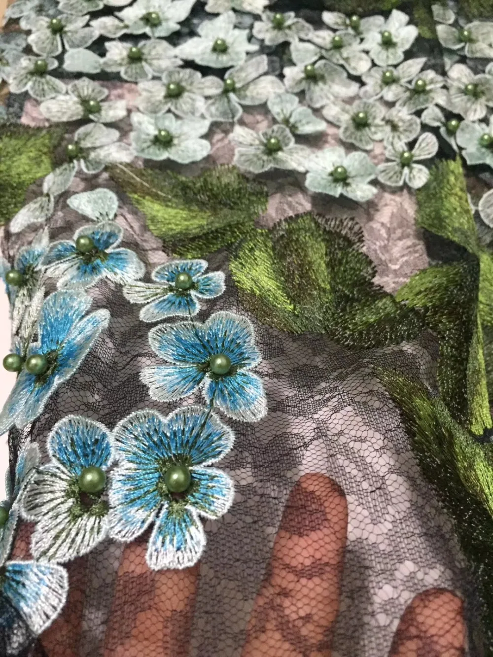 

High Quality Nigerian 3D Wedding Lace Fabric sky blue Green Latest African Laces 2018French Net Lace Fabric With beads for Dress