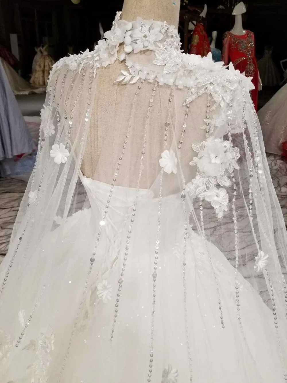 loor length wedding-dress