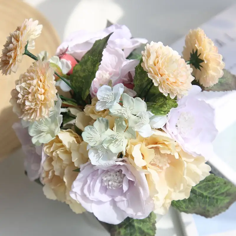 Artificial Flowers High Quality Silk Tea Rose Bunch Cheap Wreath Hand Stick Flower Road Wedding Home Decoration Supplies