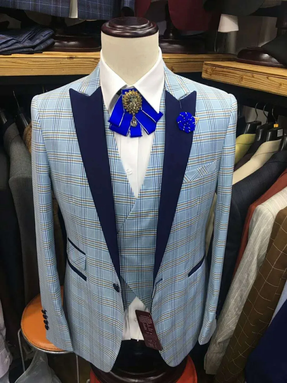  2018 New Lattice Checker Men Wedding Suits Slim Fit 3 Pieces Tuxedo Groom Groomsman Custom men suits for wedding traje hombre