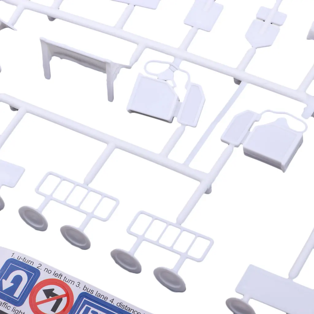 28pcs/pack Plastic Traffic Signs Road Sign Miniatures Kids Educational Toy
