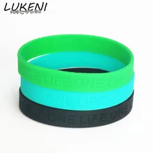 Lukeni 1 ПК одна жизнь один шанс Wristband Силикона Гравированный браслет цвет: черный, синий зеленый резиновые браслеты и браслеты ювелирные изделия SH066