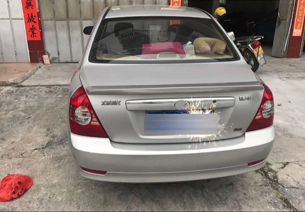 Спойлер на багажник Hyundai Elantra