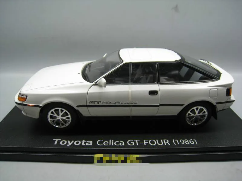 IXO 1/24 масштабная модель автомобиля игрушки Тойота селика GT-FOUR литья под давлением Металл Модель автомобиля игрушка для формирования коллекций, подарков, дети, украшения
