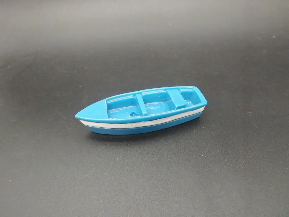 Tiny-B103-Boat (7)