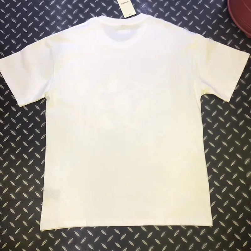  (11)