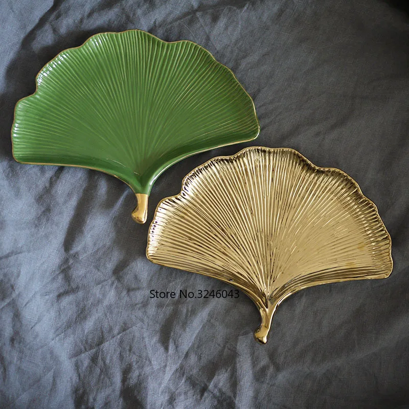 

1/piece Nordic creative gold gingko leaf ceramic plate Snack plate jewelry tray home decoration storage tray
