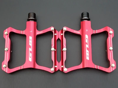 1 пара велосипедных педалей mtb/BMX/складной велосипед легкие алюминиевые педали скольжения подшипник три цвета на выбор - Цвет: RED