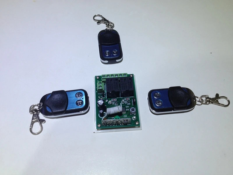 

DC 12V 10A 2 Channel RF Electrical Switch Wireless Remote Control electric Switch System 12v 1 Receiver and 3 Transmitter hot