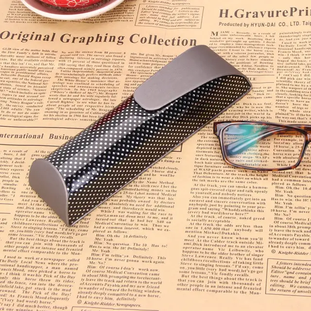 snap sunglasses case