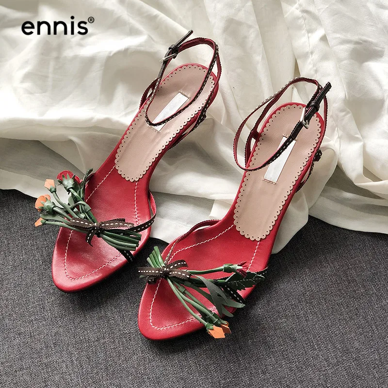

ENNIS Brand 2019 Womens Flower Sandals Genuine Leather Summer Sandal Red Thin Heel Ladies Shoes Fashion Designer Sandals S910