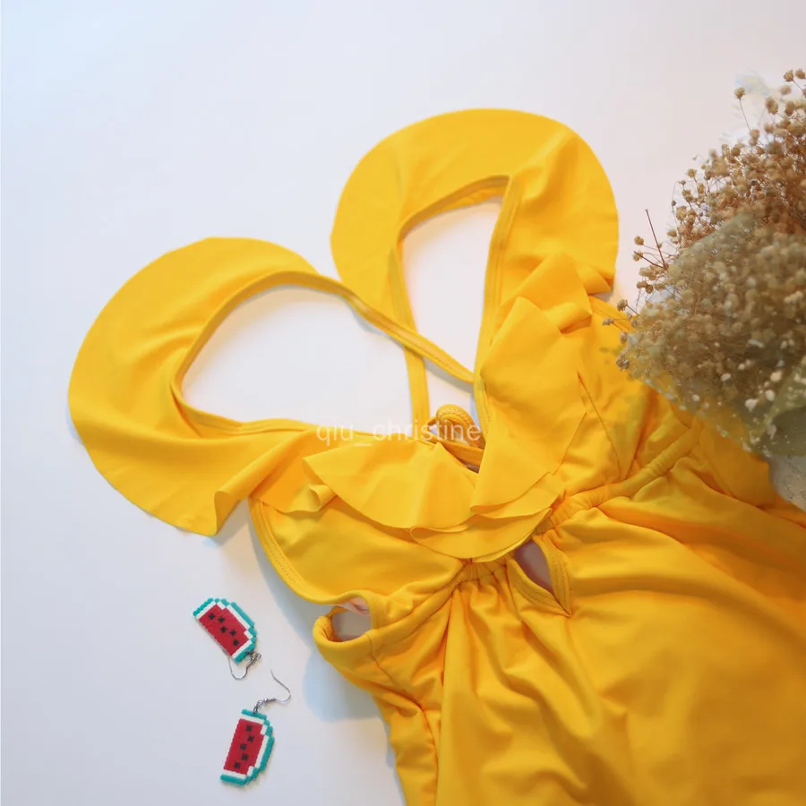 

Falbala One-piece Swimsuit Women Ruffle V-neck Monokini 2019 New Girls Beach Bathing Suit Swimwear