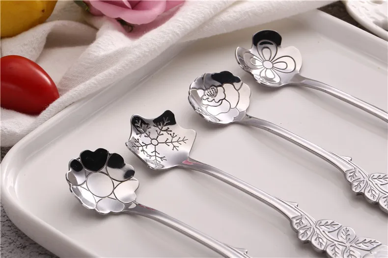 Кофе ложка в виде Розы Нержавеющая сталь столовые приборы помешивая японский и корейский цветок Кофе ложка для мороженого 007