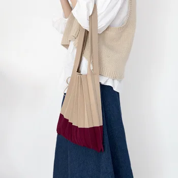 

Women knitting Casual Handbags Handmade Woven Tote Bag Female Vintage Stripe Shoulder Messenger Bag Retro Capacity Shopping Bag