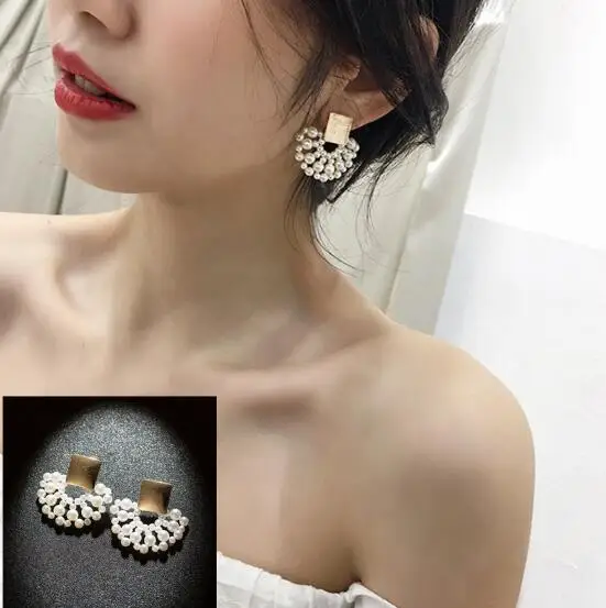 

Exquisite Temperament Celebrities Joker Earrings Trendy Women Rhinestone Brincos Earrings Bijoux Jewelry Gift E5620