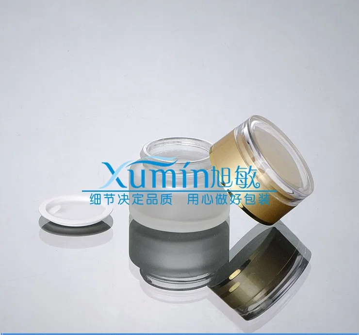 

Прозрачная Матовая Стеклянная банка для крема 30 г с матовой золотой акриловой крышкой, пустая стеклянная Косметическая банка для крема для глаз, 50 шт., оптовая продажа, 30 г