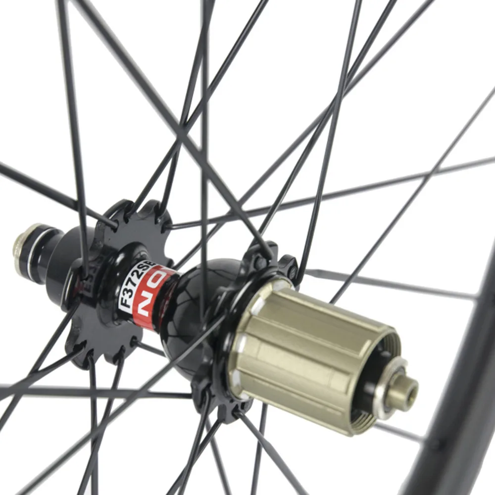 Flash Deal Factory Sale 38mm Clincher Carbon Wheelset U shape Bike Road Wheels Carbon Bicycle Wheelset 5 Flash Deal Factory Sale 38mm Clincher Carbon Wheelset U shape Bike Road Wheels Carbon Bicycle Wheelset 5