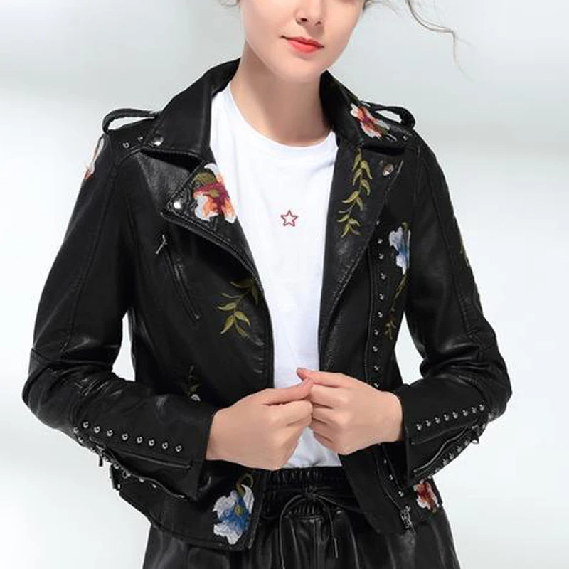 

2019 new autumn and winter retro jacket embroidered rivet PU motorcycle leather jacket cool embroidered leather