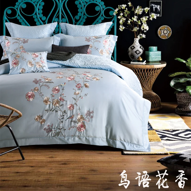 Luxury Egyptian Cotton Floral Embroidery Bedding Set Soft