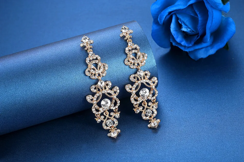 Earrings  (5)