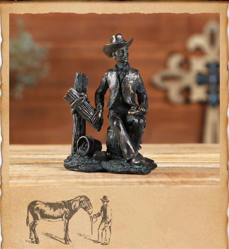 CowBoy Figurines (16)