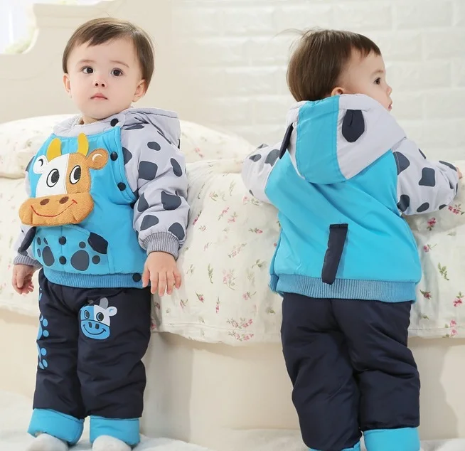 

2017 NEW children's winter clothing sets with cow bull style baby winter suit and pant boys & girls winter outwear, C168