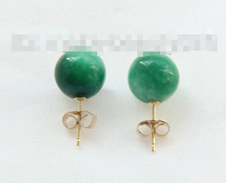 

1347 round green jade beads earrings