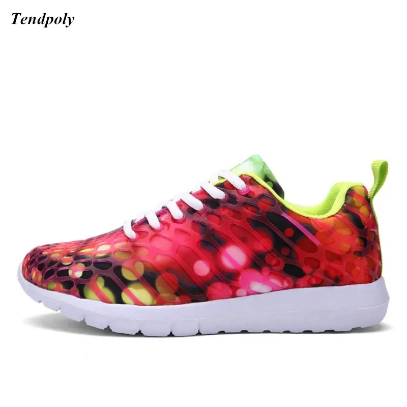 

Fashion 2018 new autumn and winter casual trend air cushion shoes fashion magic stickers casual camouflage lovers Men's shoes