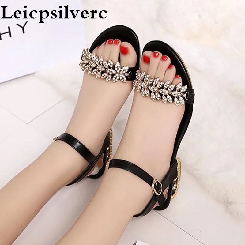 

Summer new fashion simple water drill women sandals